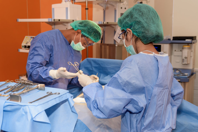 חדר ניתוח, אילוסטרציה