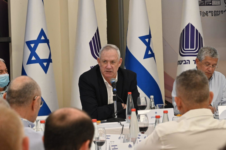 שר הביטחון בני גנץ