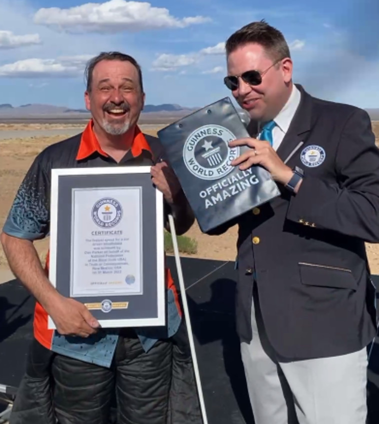 דן פרקר, הנהג העיוור