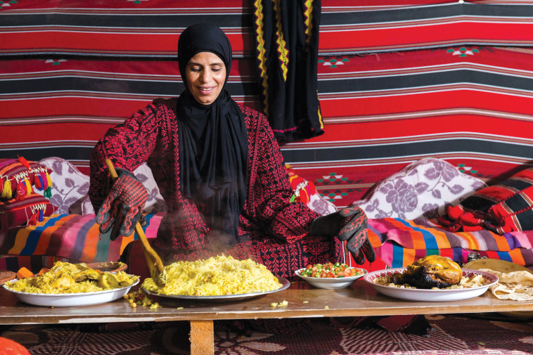 פאטמה ''פרח המדבר''