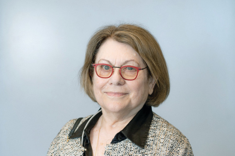 פרופ' חרמונה שורק