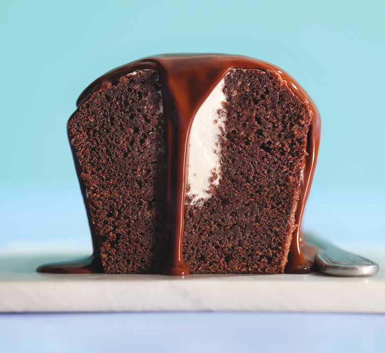 Cake from Bakery 365 (Photo: Ronin Mangan)
