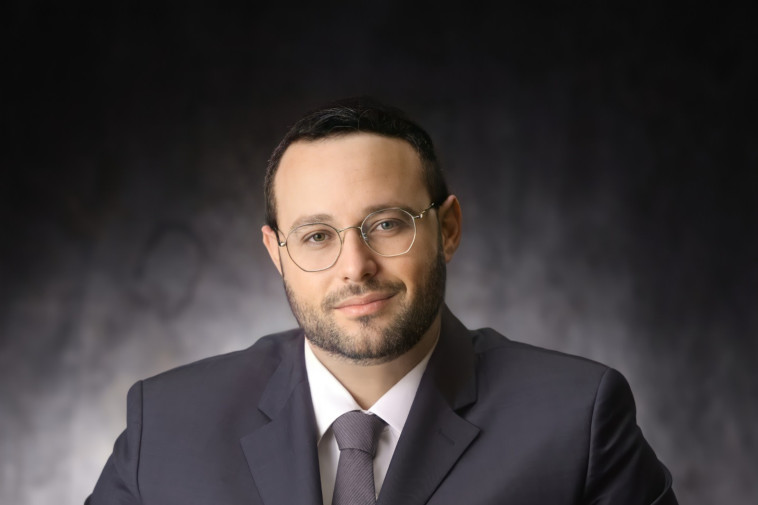 עורך הדין רפאל ציק 