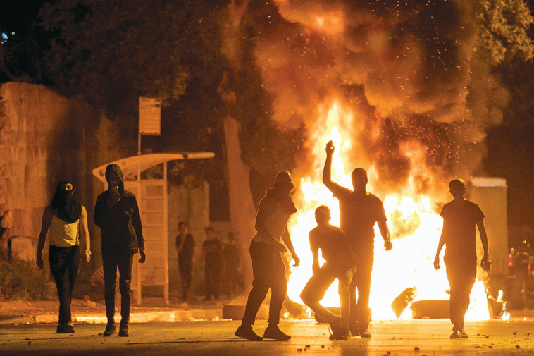 מהומות ערבים במבצע שומר החומות