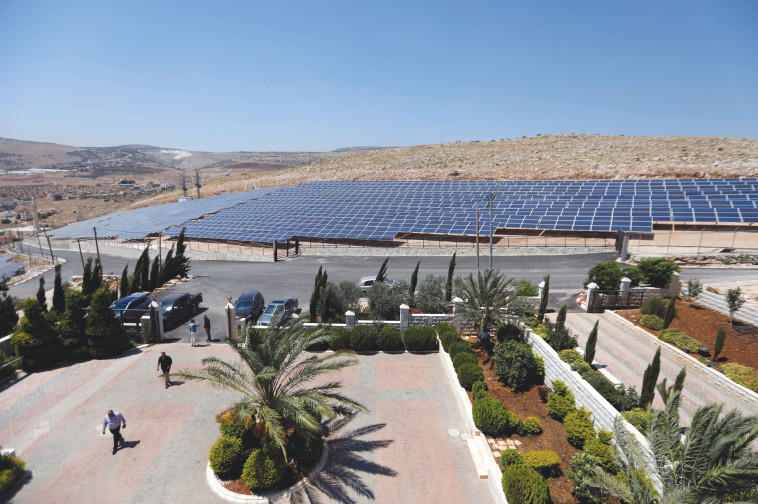 אנרגיה סולרית בישראל (צילום: רויטרס)