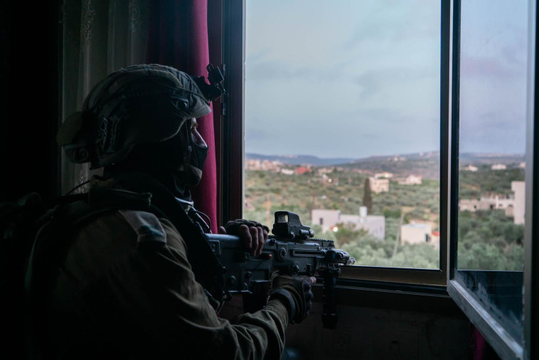 פעילות צה''ל להרס בית המחבל שביצע את הפיגוע בחומש