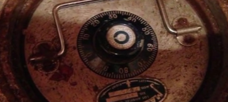 הכספת שאותרה מתחת לשטיח