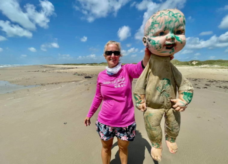 הבובות נמכרות כעת