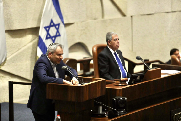 שר השיכון זאב אלקין במליאת הכנסת (צילום: מרק ישראל סלם)