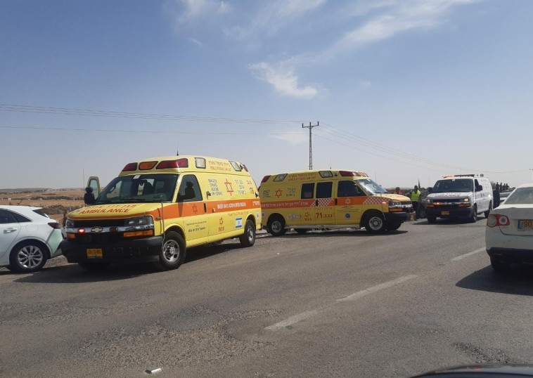 אמבולנס מד''א, ארכיון