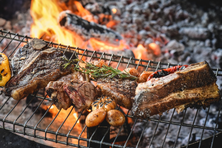 מיקס בשרים על האש