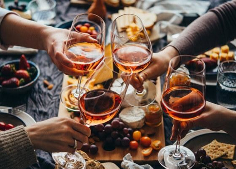 בי פתוח רוזה באי שהענבים