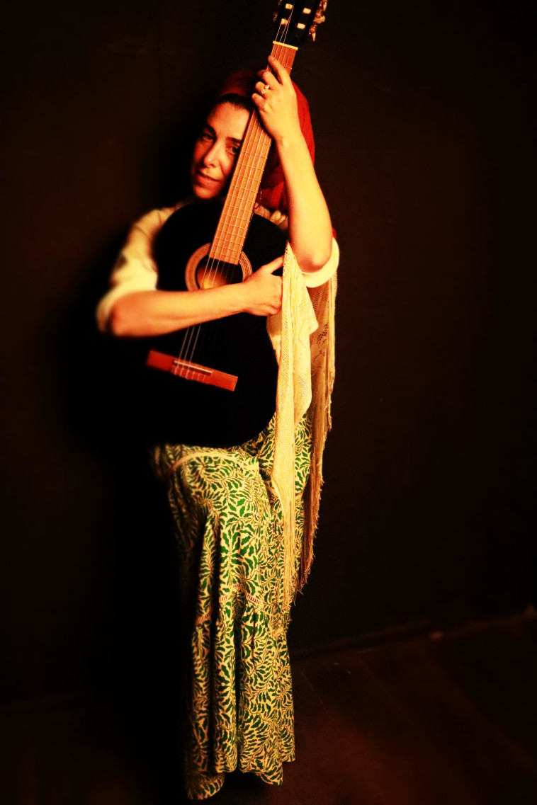 ציונה אחישנה