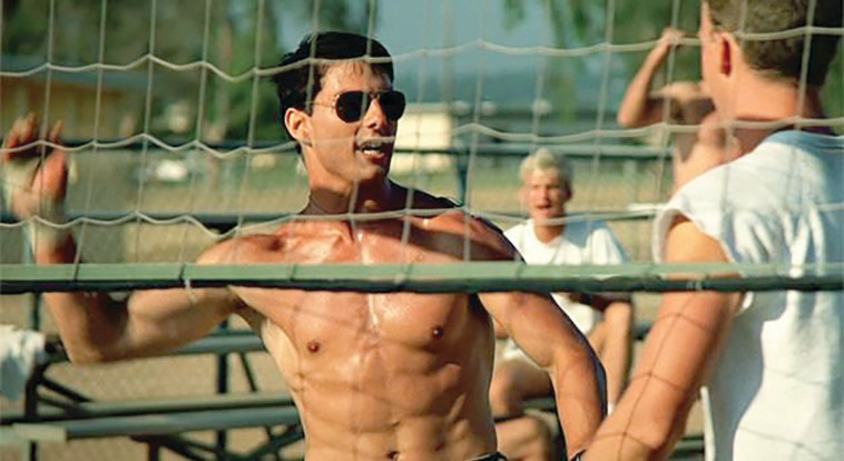 טום קרוז, ''אהבה בשחקים''