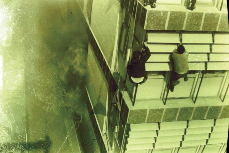 רצה הגורל והייתי באזור. שריפה בבית צים, 1966