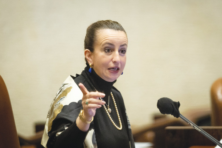 ג'ידא רינאווי זועבי