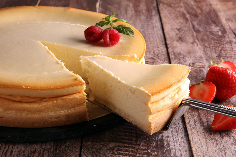 עוגת גבינה אפויה (צילום: יחצ Beko)