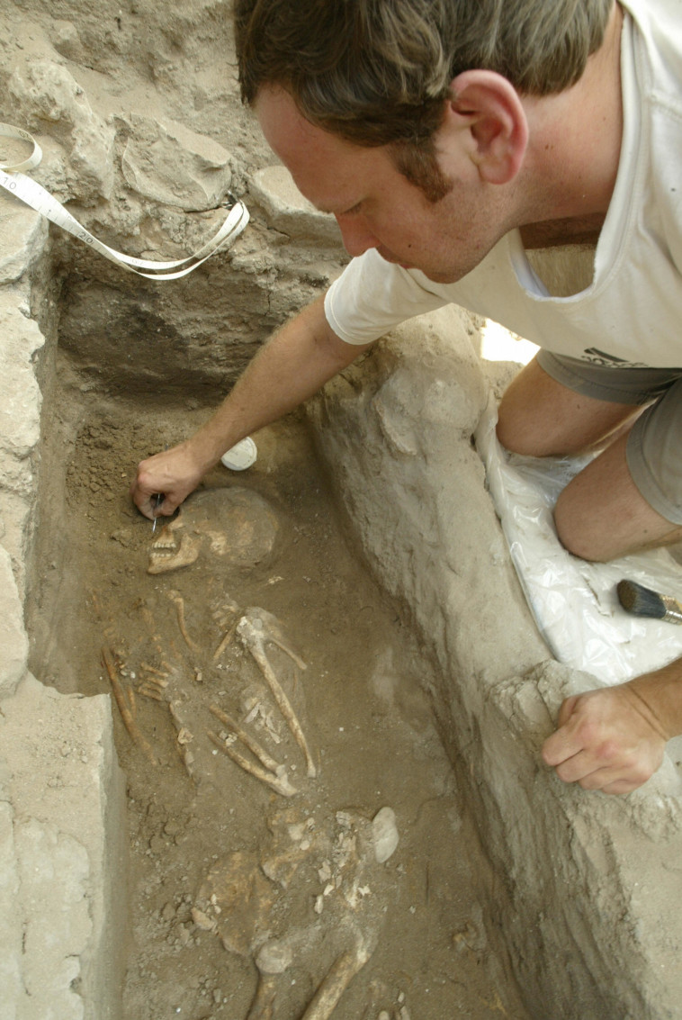 בין הממצאים היו שלדים של למעלה מ-40 בני אדם ומנהרות מהשנים 1,200 או 2,000 לפני הספירה (צילום: Getty images)