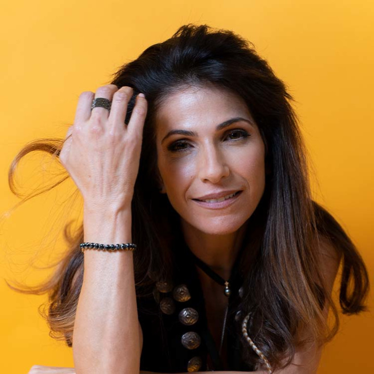 כרמית גולסט