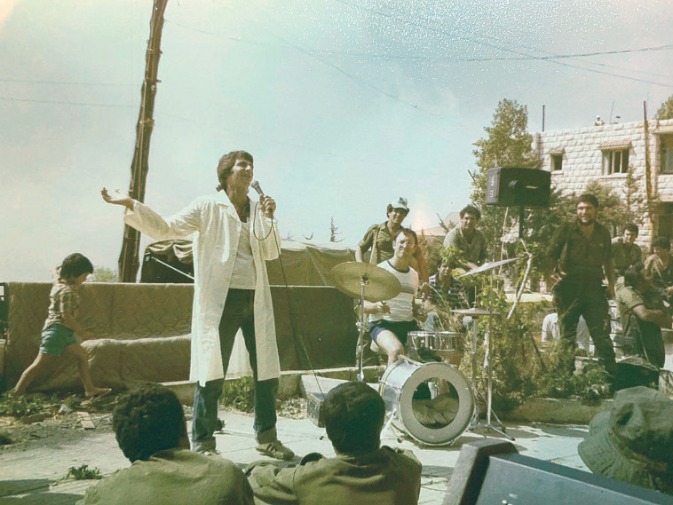 מוטי גלעדי  בלבנון