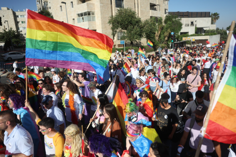 מצעד הגאווה בירושלים (צילום: יונתן זינדל, פלאש 90)