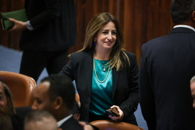 ג'ידא רינאוי זועבי