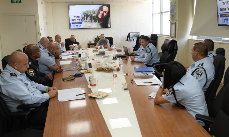 החיפושים אחר ספיר נחום