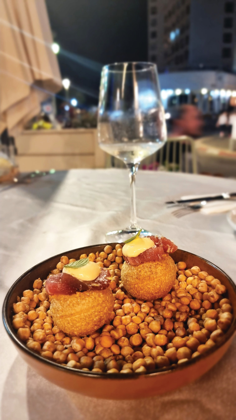 פריקפורי ב-Mena