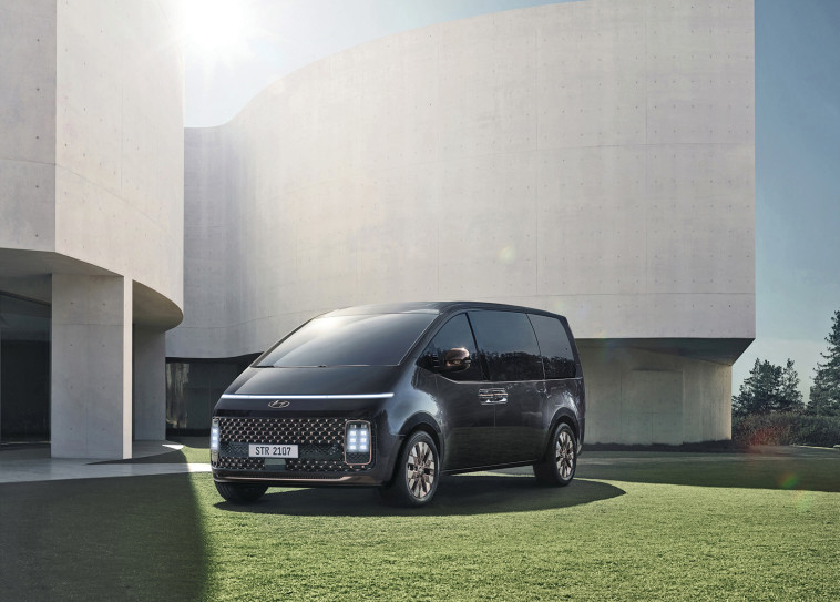 יונדאי סטאריה