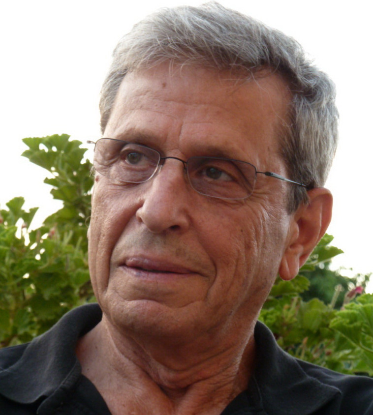 התסריטאי אלי כהן 