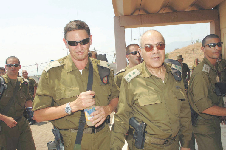 דן חלוץ לצד אודי אדם