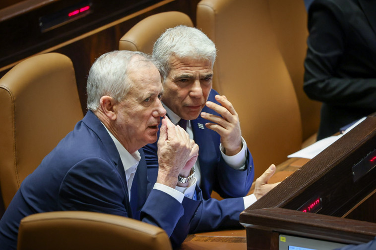 יאיר לפיד ובני גנץ