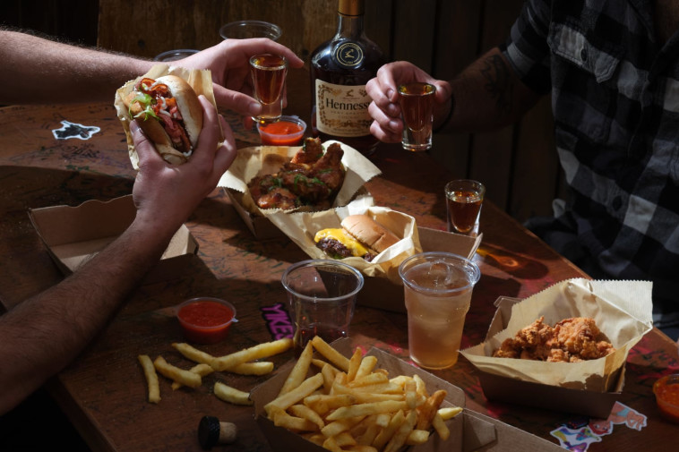 לא קל בורגר