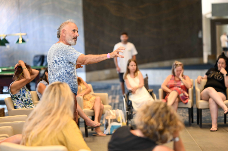 שי אביבי בפסטיבל הוולס