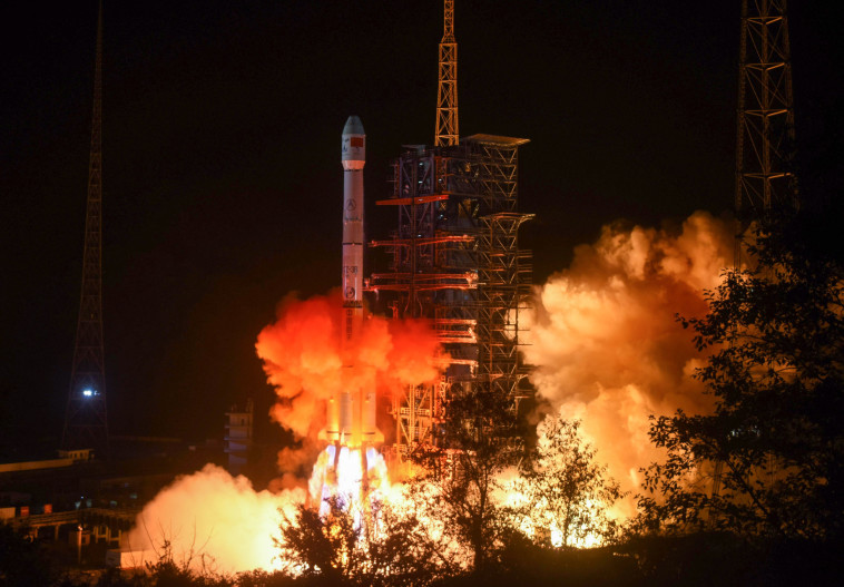 עד שנת 2035, סין תשלים את בניית תחנת הירח ותשיק מספר תוכניות (צילום: Getty images)