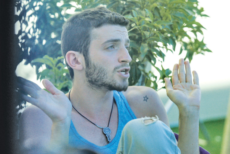 לאון שניידרובסקי בעונה הראשונה של ''האח הגדול''