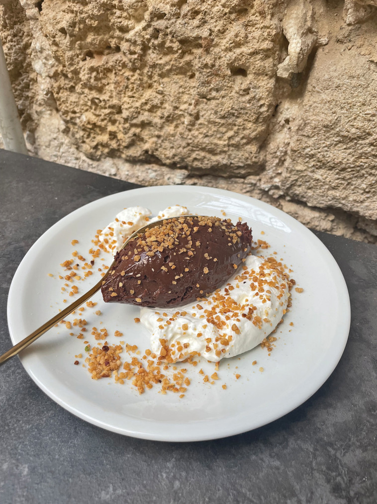 מוס שוקולד ולרונה