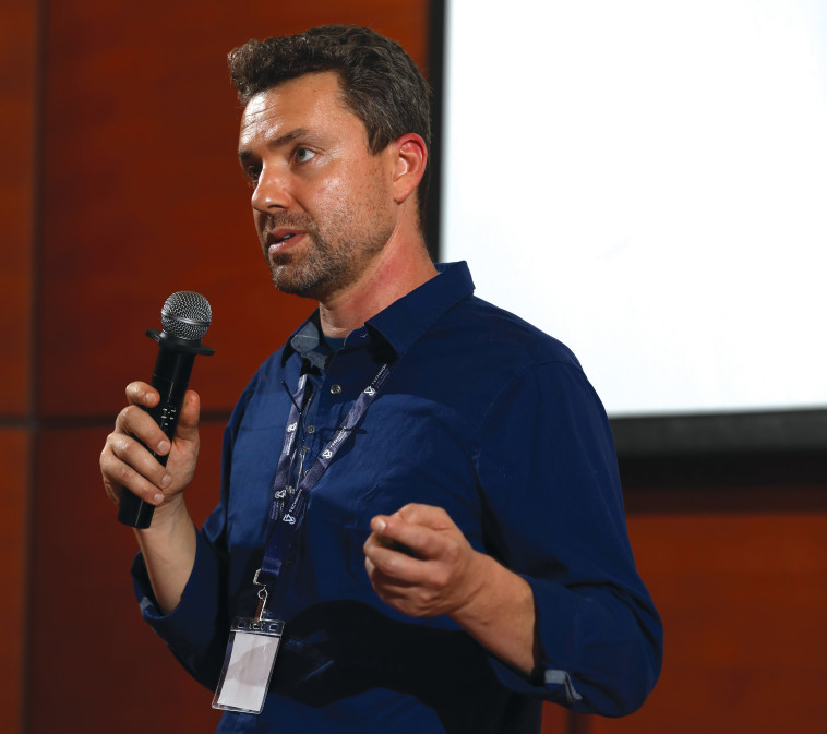 ד''ר יונה וייסבוך