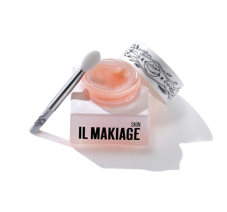 מסכת שפתיים של איל מקיאג' 