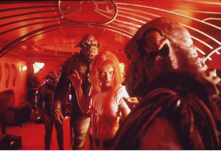 מילה יובוביץ', מתוך ''האלמנט החמישי''