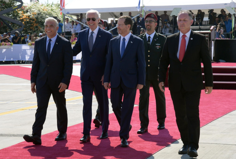 נשיא ארה''ב ג'ו ביידן עם הנשיא יצחק הרצוג, רה''מ יאיר לפיד ורה''מ החליפי נפתלי בנט