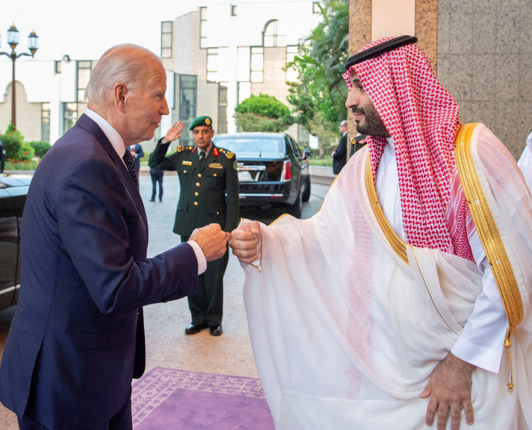 נשיא ארצות הברית ג'ו ביידן ויורש העצר הסעודי מוחמד בן סלמאן (צילום: רויטרס)