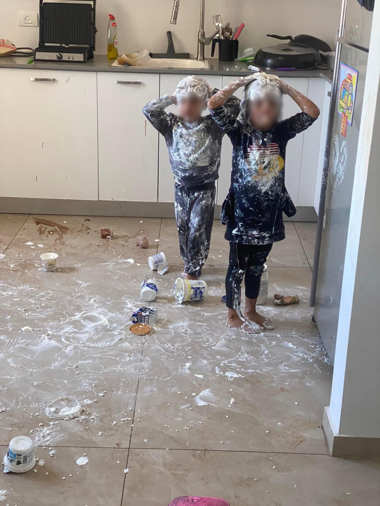 אגם ואלרואי בני הארבע, השקט עורר את חששותיה של האם