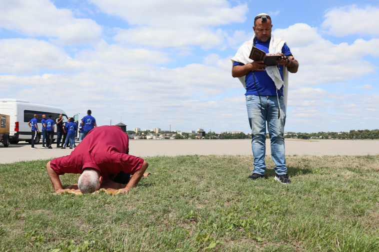 המשלחת לפולין