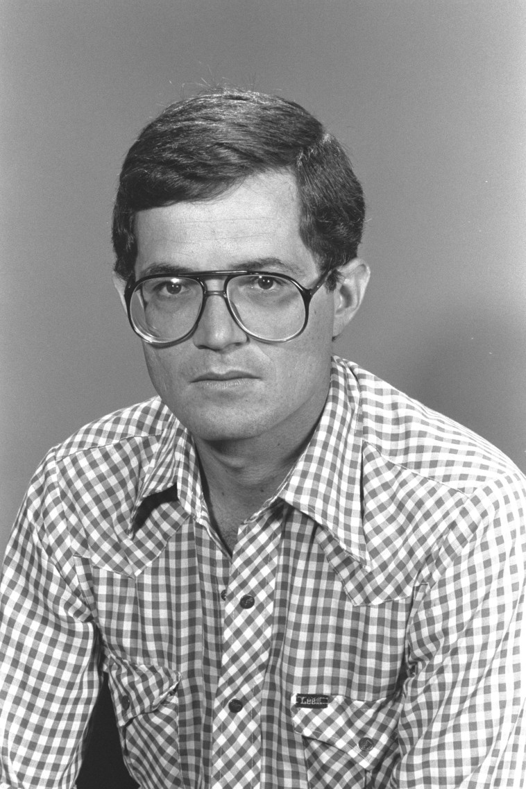 מנשה רז, הטלויזיה הישראלית, 1985