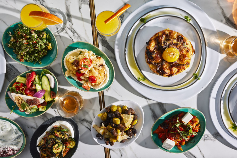 בראנץ יווני בזוס