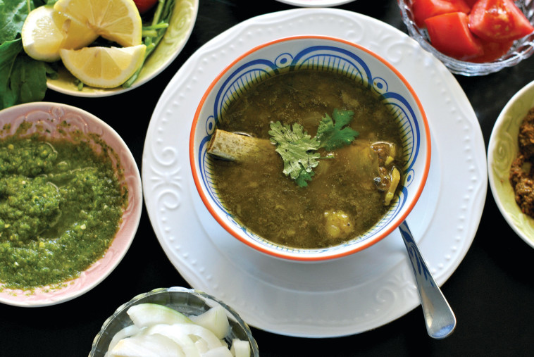 מרק צלעות טלה