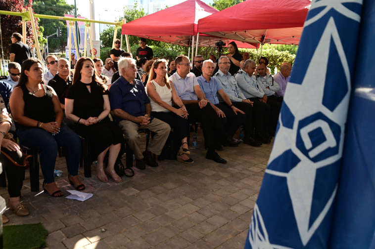 טקס פתיחת הגן הציבורי בגבעתיים על שם אמיר חורי