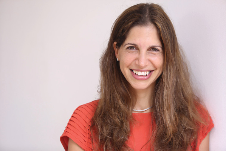 יעל יגלום, יזמית רשת 