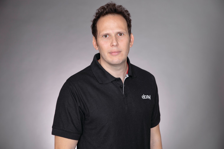 מיקי סוקולובסקי, מנהל שיווק eBay